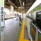 山手線の女性、太ももに切り傷　切りつけか、傷害で捜査