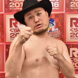 ハリウッドザコシショウがＲ－１初優勝　賞金500万円ゲットし「おっしゃぁ！」