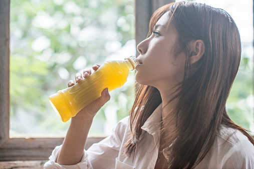 コンビニで買ったペットボトルのお茶の中身がおしっこだったでござるの巻：コメント1