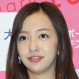 板野友美が「女優」を必至にアピールするも話題は愛犬のことばかりのトホホ