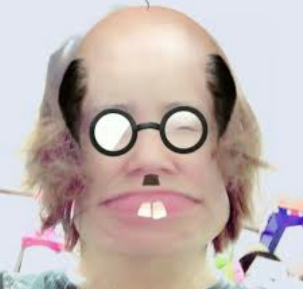 紅蘭 覚せい剤など逮捕歴ある恋人との同棲に厳しい指摘「芸能界の仕事は増えにくい」:コメント10