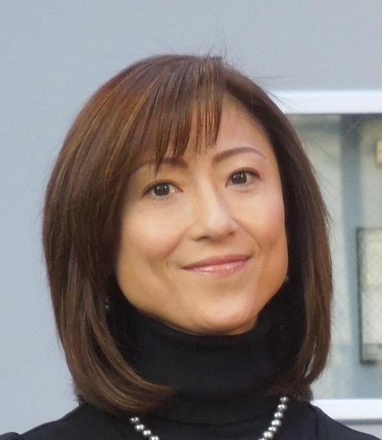 ＴＢＳ木村アナ「３６０日外食」で私服はユニクロ「服に回るお金なし」：コメント1