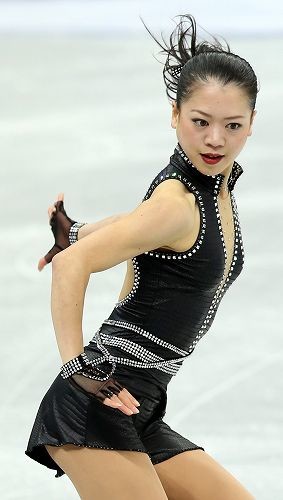 元フィギュアスケート選手の鈴木明子、拒食症の始まりはコーチの助言「1kg減らせば跳べる」：コメント13