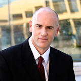 「ゲイ矯正治療」を推進した悪名高い男性、自身がゲイだとカミングアウト