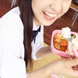 「いただきます」をしただけなのに…　女子高生のありえない悪口