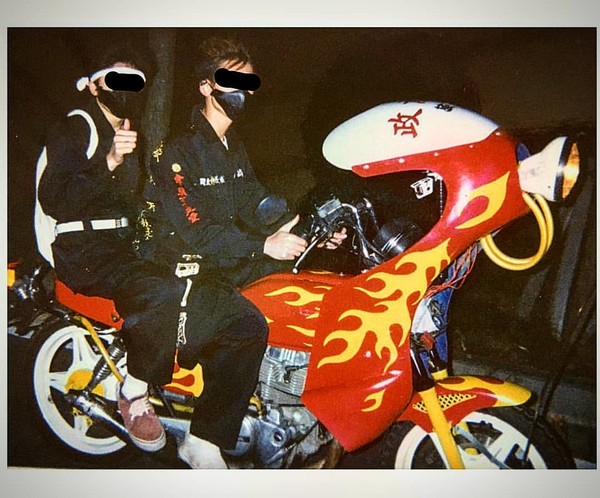 マスク好きだけど「黒マスクには違和感」な日本人とそれを見る海外の視線:コメント6