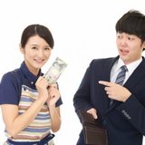 年収1100万円の30代男性「結婚相手に求める収入は400万円前後。妻が無収入だと子育てや老後の不安が尽きない」