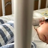 子の看護、親は24時間缶詰めに　交代禁止、コロナで負担増す「付き添い入院」