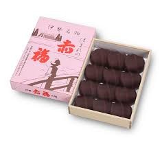 好きな全国のお土産菓子は？ 3位『もみじ饅頭』2位『八つ橋』1位はサクッとした…：コメント86