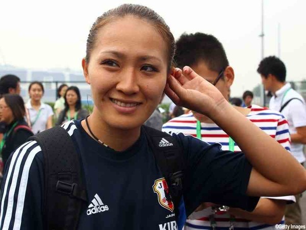 丸山桂里奈ママに！第1子妊娠を発表　妊娠6カ月で来春出産「コウノトリさんが頑張ってくれました」：コメント2