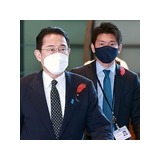 岸田文雄首相に続き麻生太郎氏も…息子が「要職就任」で疑問の声