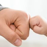 育児をするだけで褒められる…社会学者が指摘する｢イクメンを持ち上げる｣意外な落とし穴