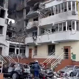 ゼレンスキー氏「スイーツ要らない。武器をくれ」　訪れる各国首脳に