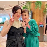 ２６キロ減・スリムな華原朋美の最新ショット！美デコルテ＆すっきり足首…野々村友紀子さんと共演