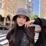 重盛さと美　ワキ見せ＆お腹ちらりコーデ反響「こんな30代になりたい」