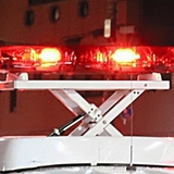 中1男子が教室で暴れる　女性教諭の顔にいす当たり、一時意識不明に　神戸