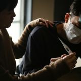 じつは市販薬より効果的…風邪で咳がひどいとき､一口飲むだけで楽になるスーパーで買える身近な食材