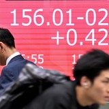 円相場一時1ドル156円台　34年ぶり安値