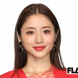 石原さとみ主演ドラマ、超人気歌手によるEDが大不評も寄せていた“確信犯的コメント”