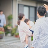 悩ましい「孫の世話に金銭は発生するのか」問題　