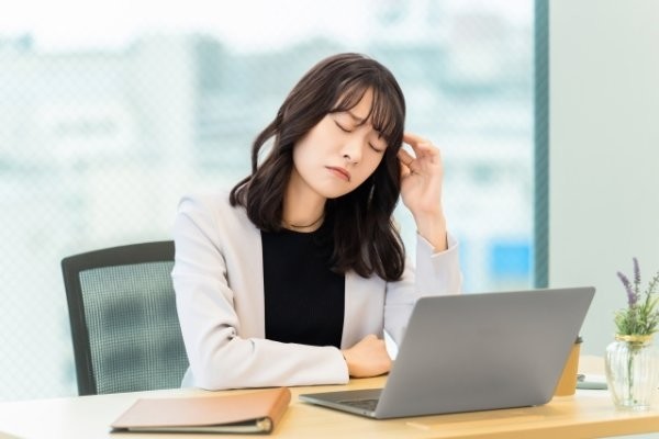 新入社員の基本給が自分より「3万円」高い…勤続5年で基本給18万円の女性の投稿に注目集まる：コメント2