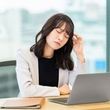 元CA芸人「炎上覚悟で言いますけど」　エコノミーで連絡先渡されても「捨てて帰る」