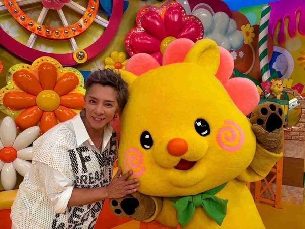 SOPHIA松岡充　最新姿に「二度見三度見」「うそだろ」驚き止まらず「バグってる」来月で54歳：コメント2