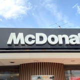 マクドナルド「ハッピーセット」混乱、今後の対応を公表