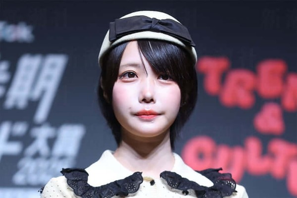 「あのちゃん」はなぜ、止まらないのか　「奇抜キャラ」「不思議ちゃん」：コメント2