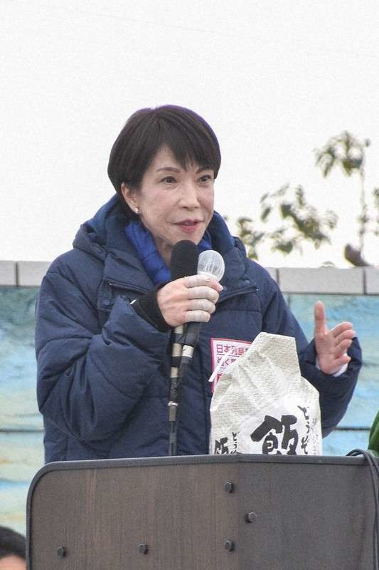 高市首相、批判に反論「私をつぶしたい人はいろんなことやってくる」:コメント2