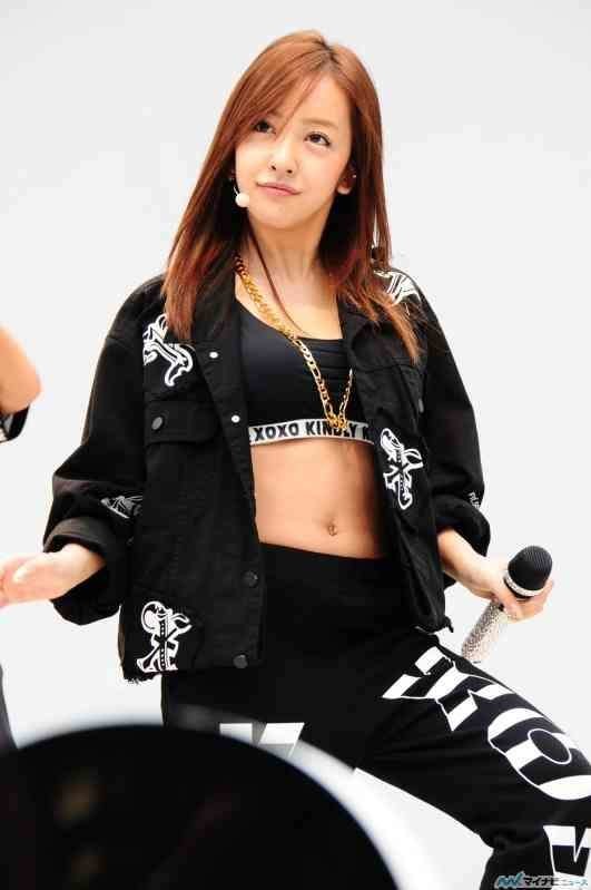 板野友美　漆黒ボディの高級愛車を公開　こだわりの内装も明かし「めっちゃかっこいい！」の声：コメント2