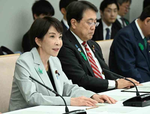 高市首相、医療用手袋5000万枚放出表明　中東情勢で確保困難：コメント2