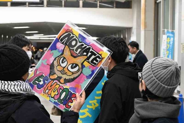 藤沢モスク建設計画、現場で深まる対立 警官配置、10代の姿も:コメント2