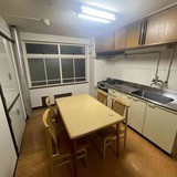 「無理や住まれへん」ネット驚愕…維新議員